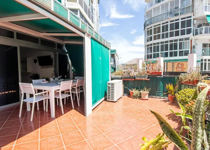 Cosy 1bd Near Playa De Americas, 208 * Плая-де-лас-Америкас